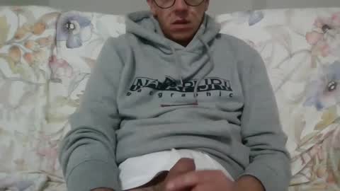 arturpaulval online show from January 11, 7:38 pm