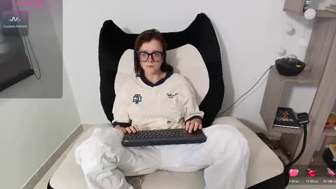 Ary 3 online show from March 28, 2:29 pm