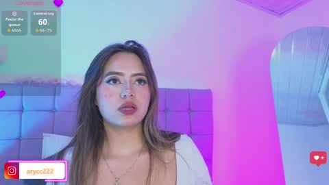 arycooper_ online show from April 18, 12:07 pm