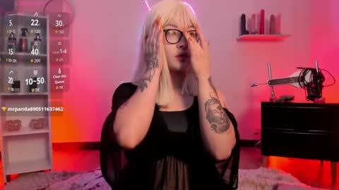 Asami  online show from October 7, 9:00 pm