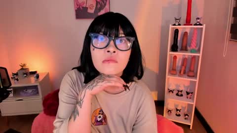 Asami  online show from June 6, 10:15 pm