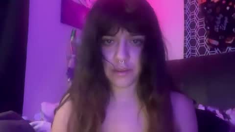 ascendingaura222 online show from February 17, 7:51 am