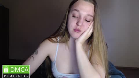 Kristi your good friend with benefits online show from September 28, 3:32 pm