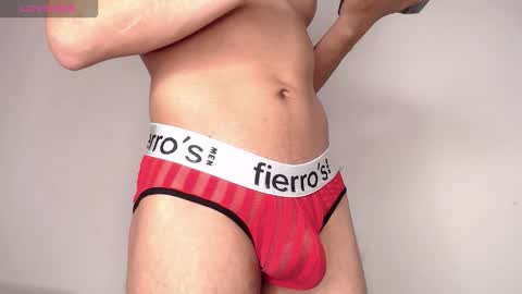 Ash online show from December 5, 1:31 pm