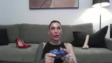 Ashley Faye online show from April 27, 4:37 pm