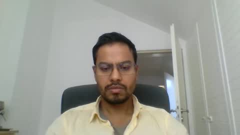 asharma1984xyz online show from June 8, 6:58 am