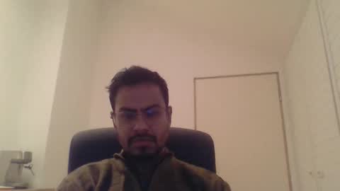 asharma1984xyz online show from February 3, 5:06 pm