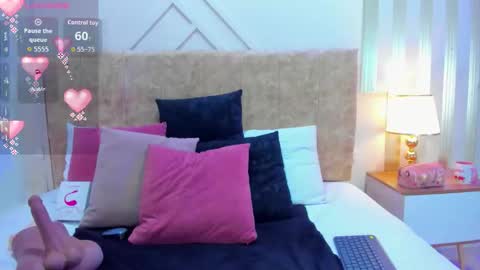 ashley online show from October 21, 3:05 pm