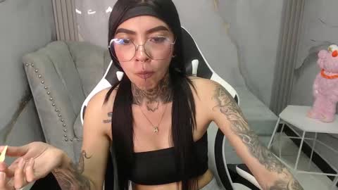 ashley_blum_v online show from September 27, 8:28 pm