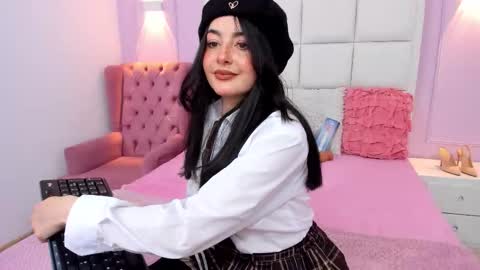 ashley_petit online show from February 11, 1:04 pm