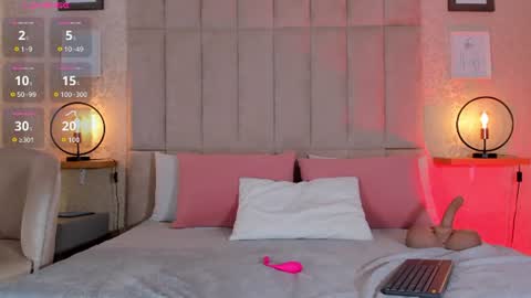 ashley online show from August 3, 10:27 pm