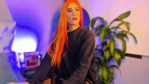 Ashley  online show from June 29, 11:48 pm