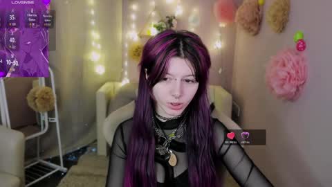 Ashley online show from May 12, 8:51 pm