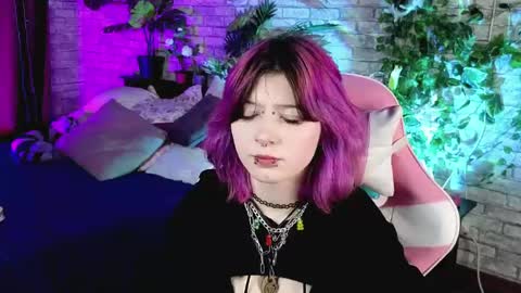 Ashley online show from April 16, 9:26 pm