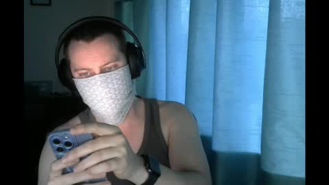 Ash online show from April 22, 7:10 pm