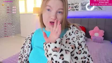 AshleyJonse online show from February 3, 6:22 am