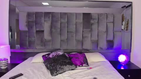 Ashly online show from April 19, 3:29 am