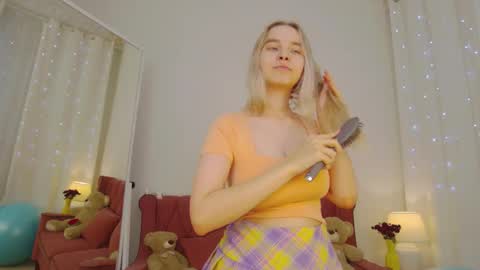 ashly_cherry online show from February 23, 11:01 am