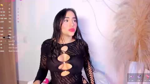 Paula Baleta  online show from July 26, 3:15 am