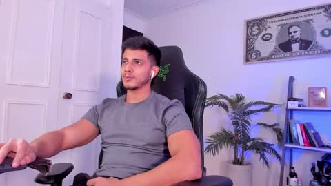 my name real is camilo online show from November 13, 8:44 pm