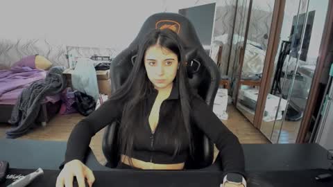 Lina online show from February 12, 12:47 am