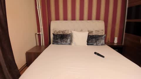 Ashley online show from April 3, 8:27 pm