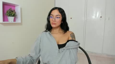 Camila online show from March 10, 1:00 pm