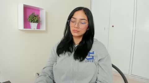 Camila online show from March 3, 1:12 pm