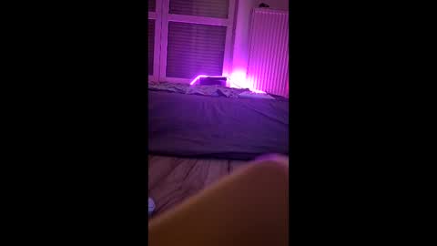asian_all_holes online show from April 24, 10:23 pm