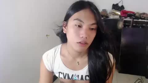 asian_alliyah online show from May 13, 12:31 am