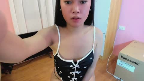 Cecily online show from April 16, 2:50 pm