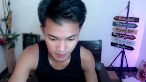 asian_lover05 online show from October 29, 10:54 pm