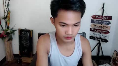 asian_lover05 online show from October 30, 11:38 pm