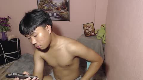 Snapshot of asian_prince_of_cock chatting on October 21, 8:52 am Prince online show from October 21, 8:52 am