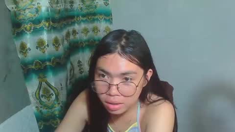 Rhean online show from March 7, 8:22 pm