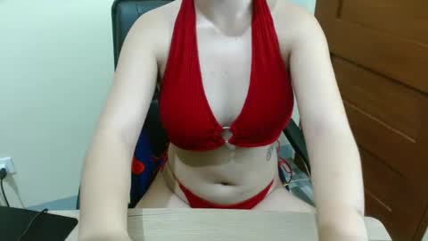 aisan sophia online show from February 2, 11:40 am