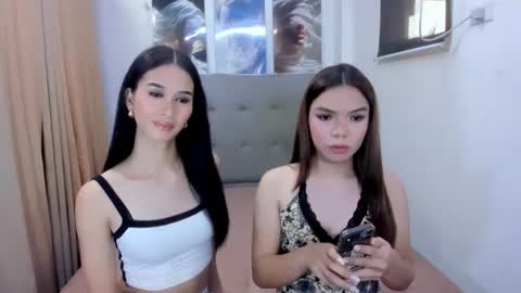 asiancumlove_luna4u online show from June 17, 8:19 am