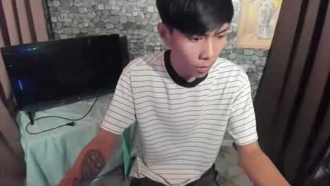 mark online show from October 1, 12:48 pm