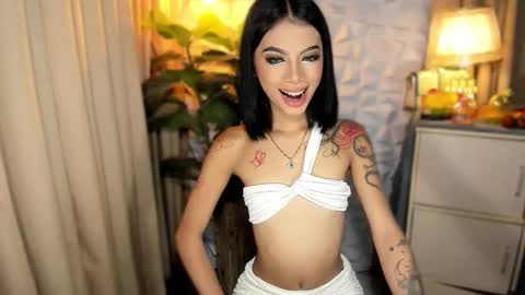 Snapshot of asianprettypetite chatting on September 24, 8:43 am CHESKA online show from September 24, 8:43 am