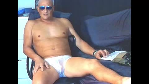 askil8802 online show from March 8, 3:49 pm