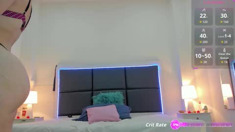  Aslhyn  online show from September 24, 9:10 pm