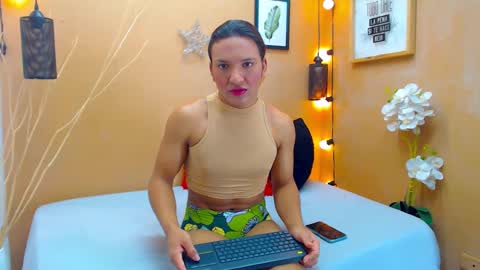 ASLY online show from September 26, 12:02 pm