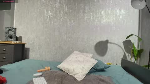 assabutterfly online show from April 11, 7:45 am