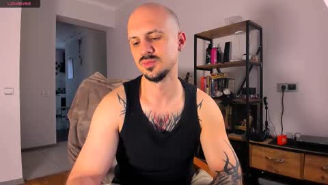 asshunter4k online show from October 30, 9:21 am