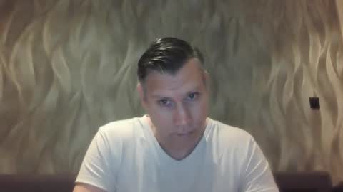 Assmani28 online show from February 14, 3:04 pm