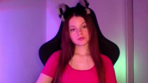 astradream_ online show from October 13, 5:48 pm