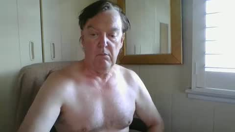 astute008 online show from February 6, 9:28 pm