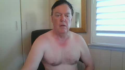 astute008 online show from December 5, 6:23 am