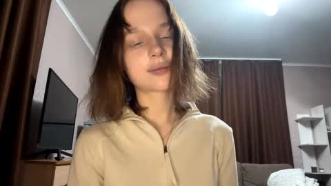 Asuna online show from April 19, 11:29 pm