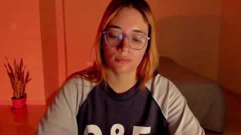 atenas online show from February 26, 10:51 am